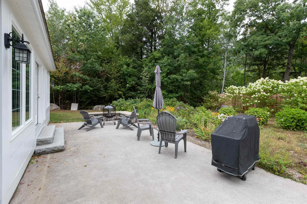 10 Louis Lane Lincoln NH 03251