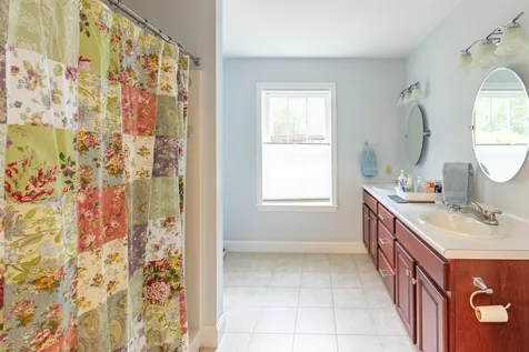 10 Louis Lane Lincoln NH 03251