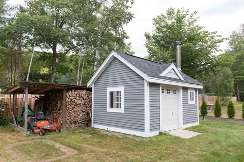 10 Louis Lane Lincoln NH 03251