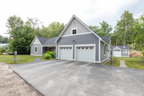 10 Louis Lane Lincoln NH 03251