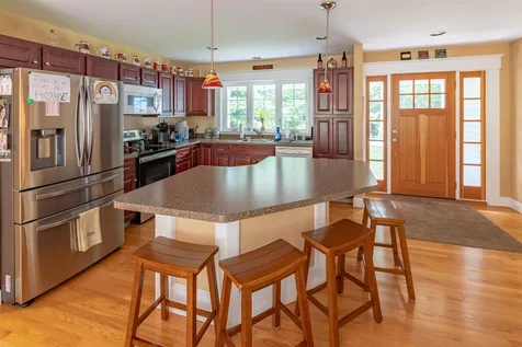 10 Louis Lane Lincoln NH 03251