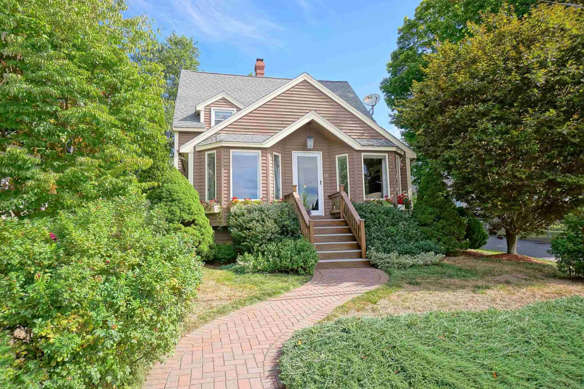 12 North Shore Road Derry NH 03038