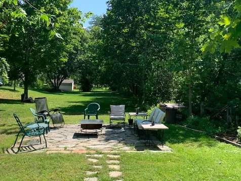 27 Maple Street Woodstock VT 05091