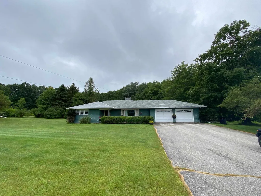 Bennington, VT Real Estate MLS 4825551 Experienced! Educated