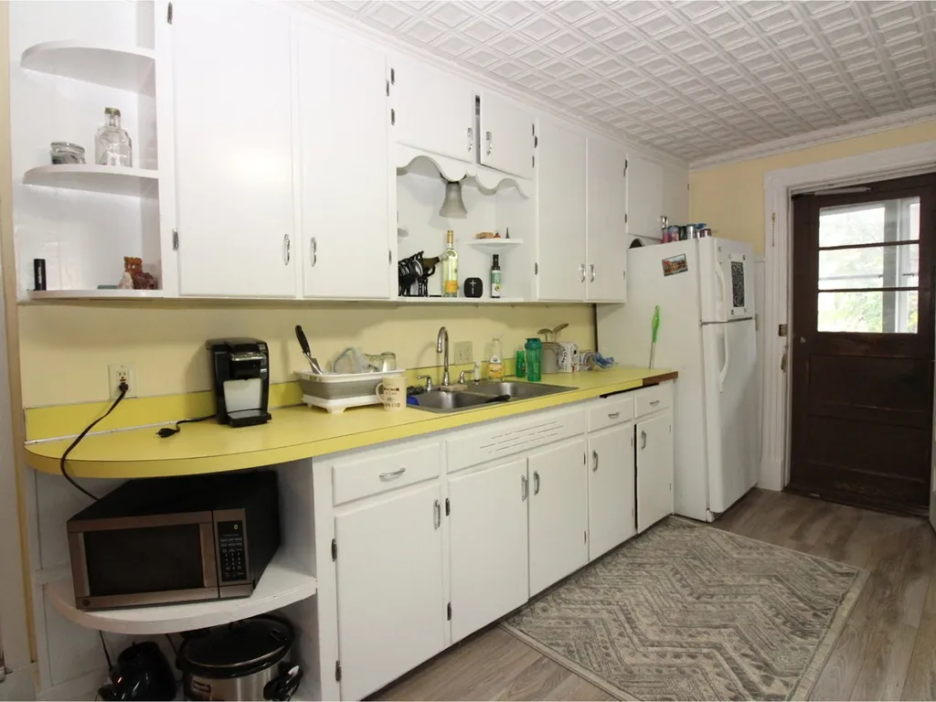 7 Leclair Avenue Winooski VT 05404