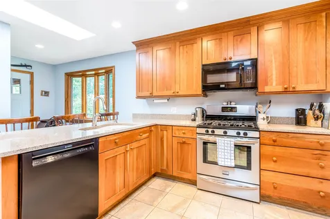 31 Skyline Drive Essex VT 05452