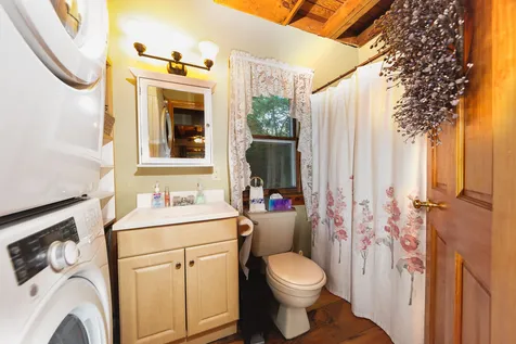 354 Lake Avenue Sunapee NH 03782