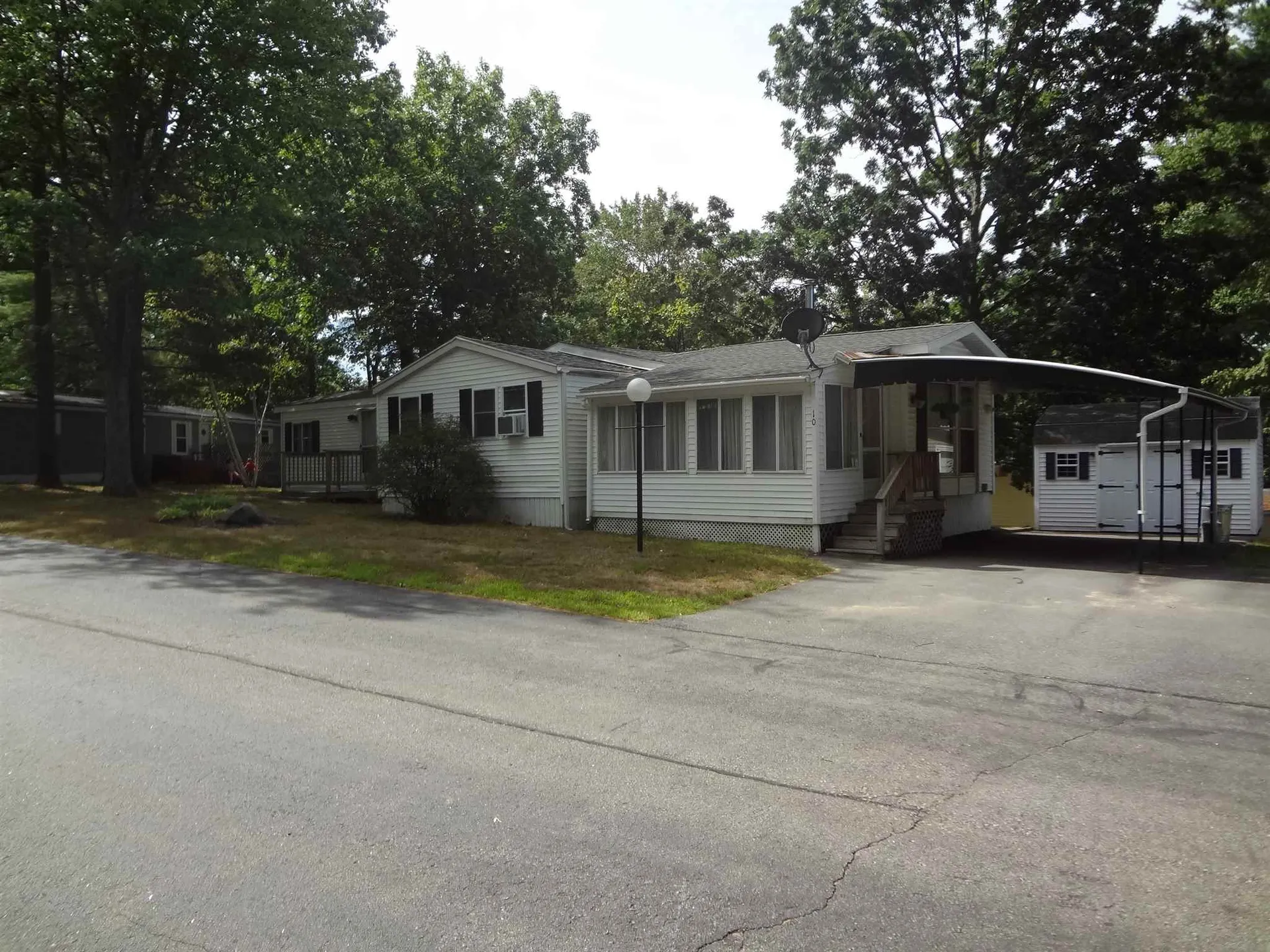 10 North Dewberry Lane Rochester NH 03867