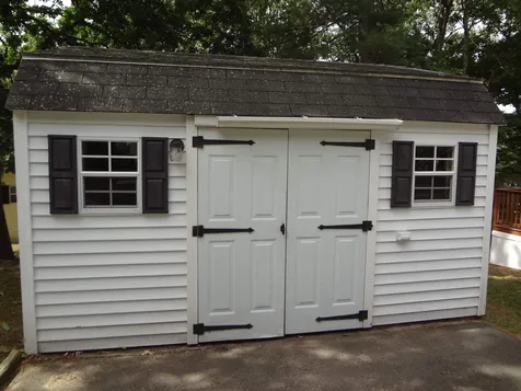 10 North Dewberry Lane Rochester NH 03867