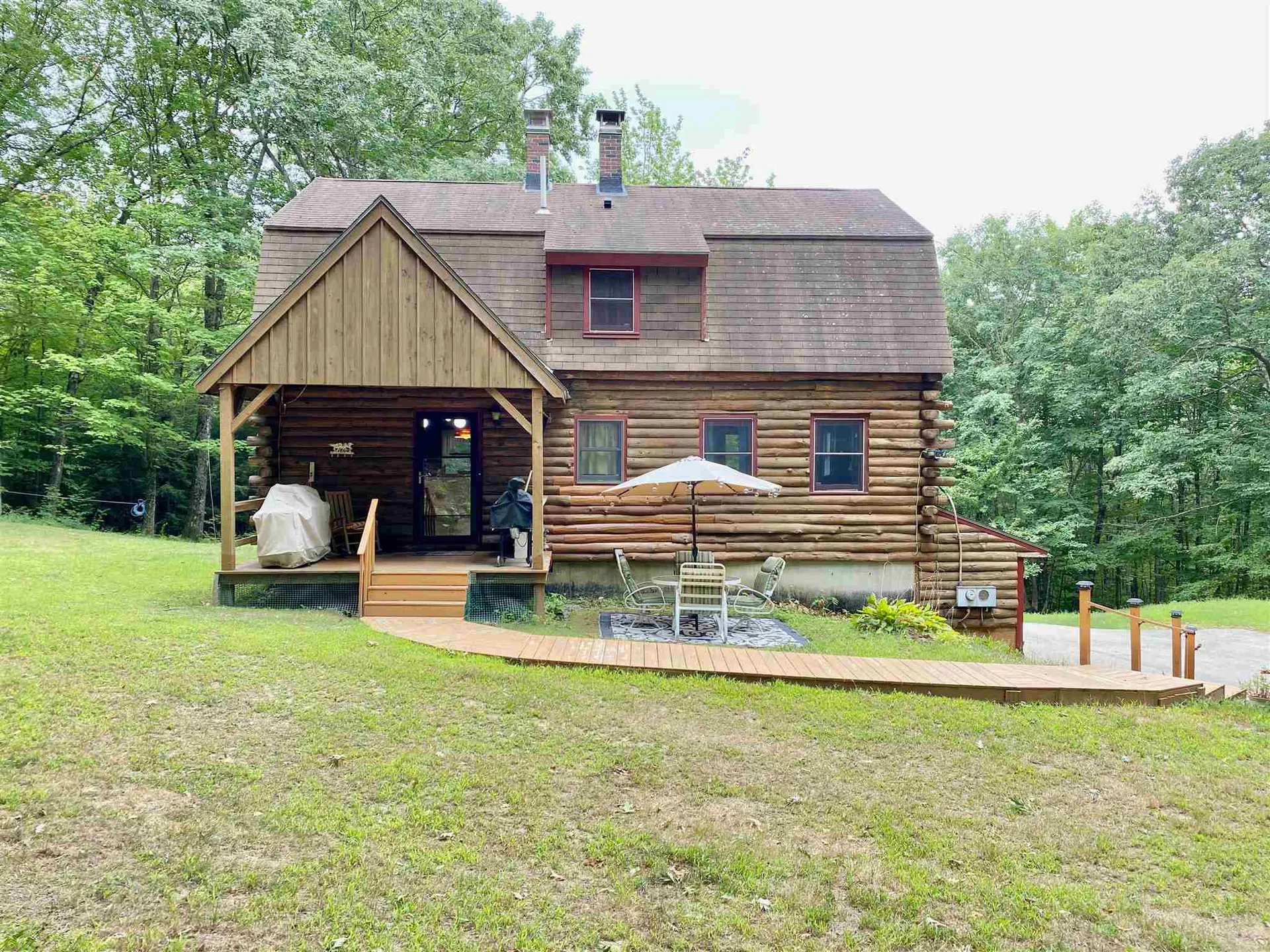 54 Lafrance Road Weare NH 03281-4818
