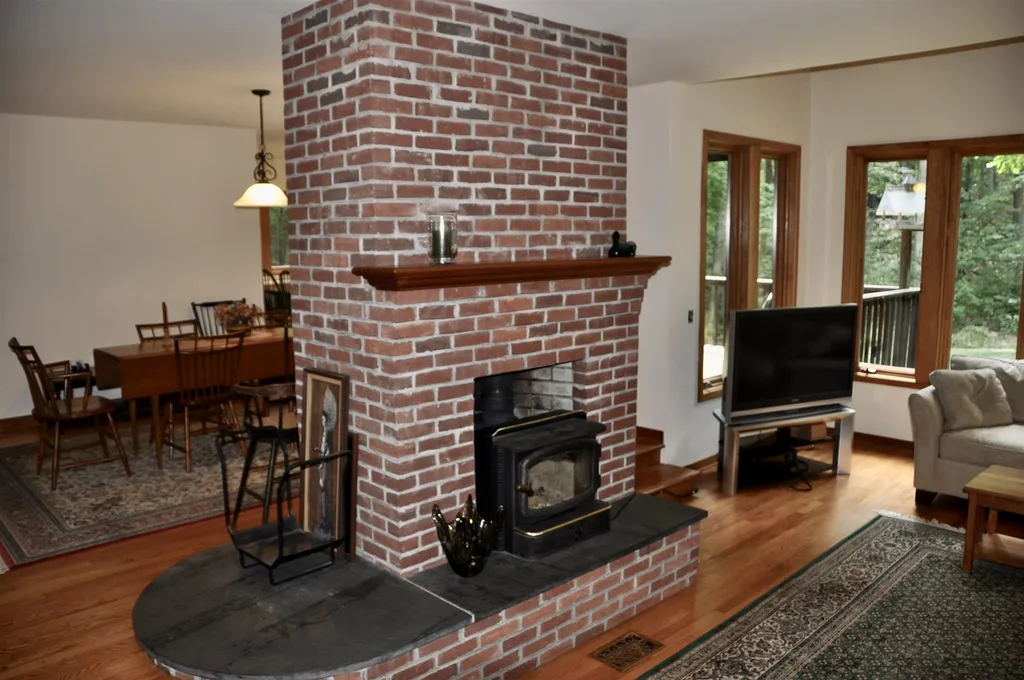 127 Oak Drive Middlebury VT 05753