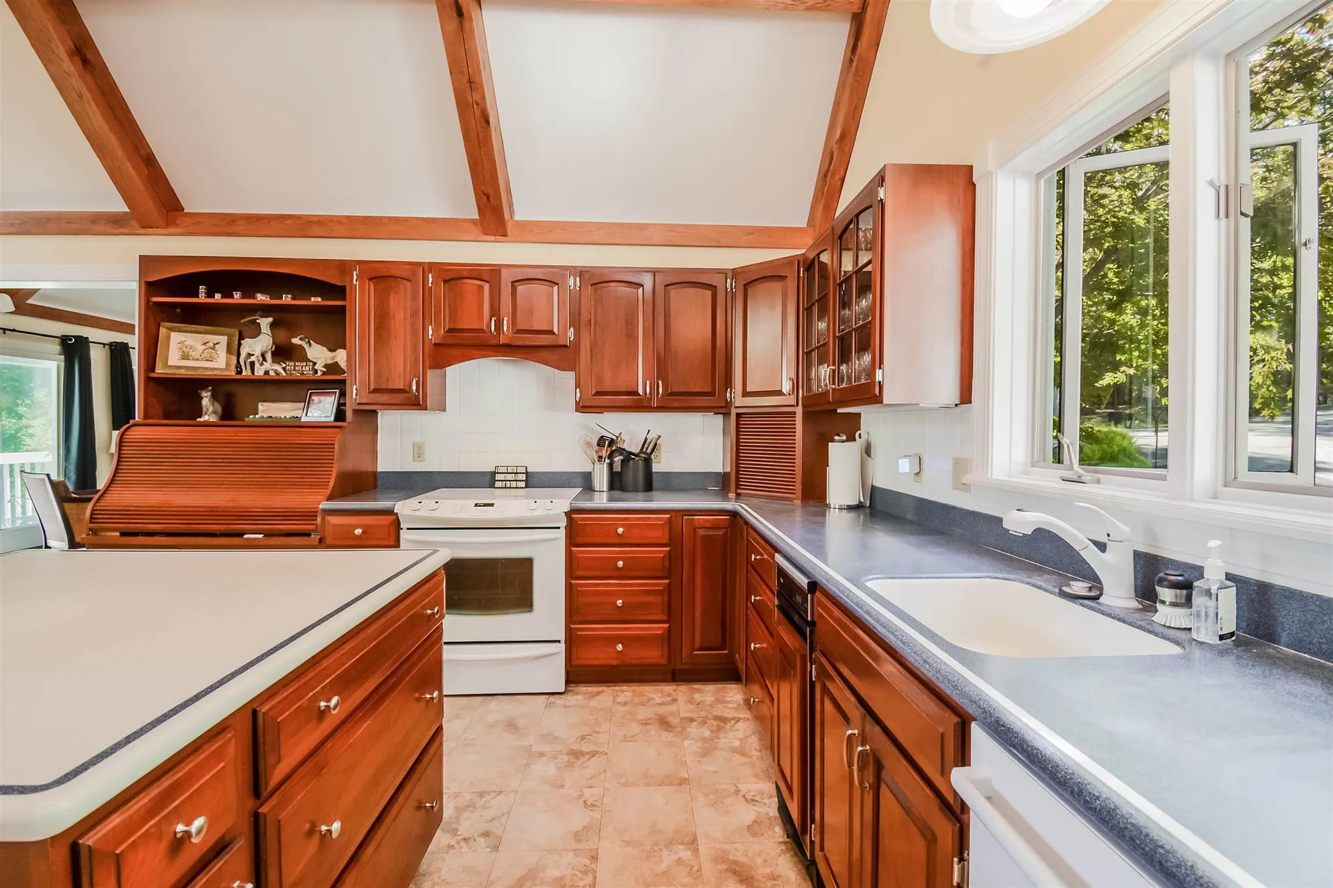 66 Kings Pine Road Wolfeboro NH 03894
