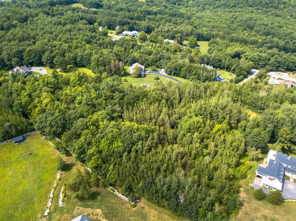 8 Poor Farm Road Gilford NH 03249
