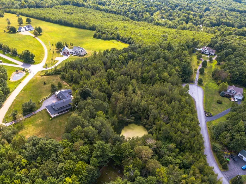 8 Poor Farm Road Gilford NH 03249