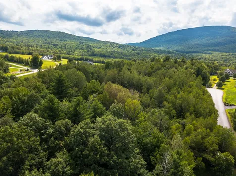 8 Poor Farm Road Gilford NH 03249