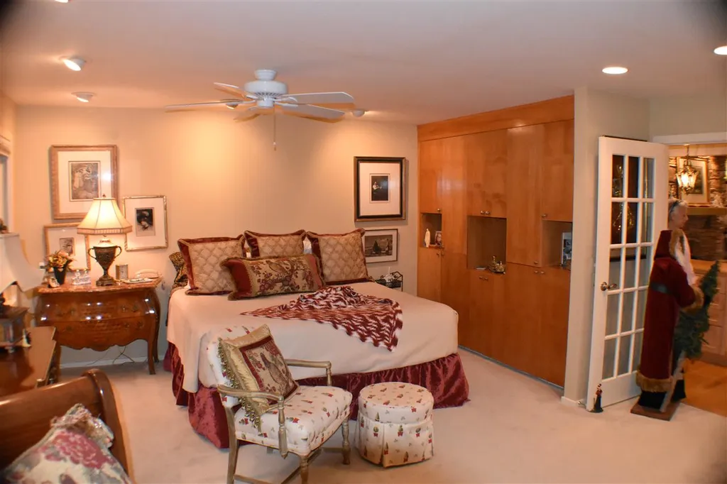 105 Snowside Road Fayston VT 05673
