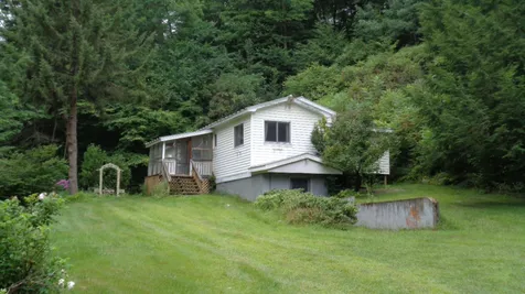 679 River Road Stockbridge VT 05772