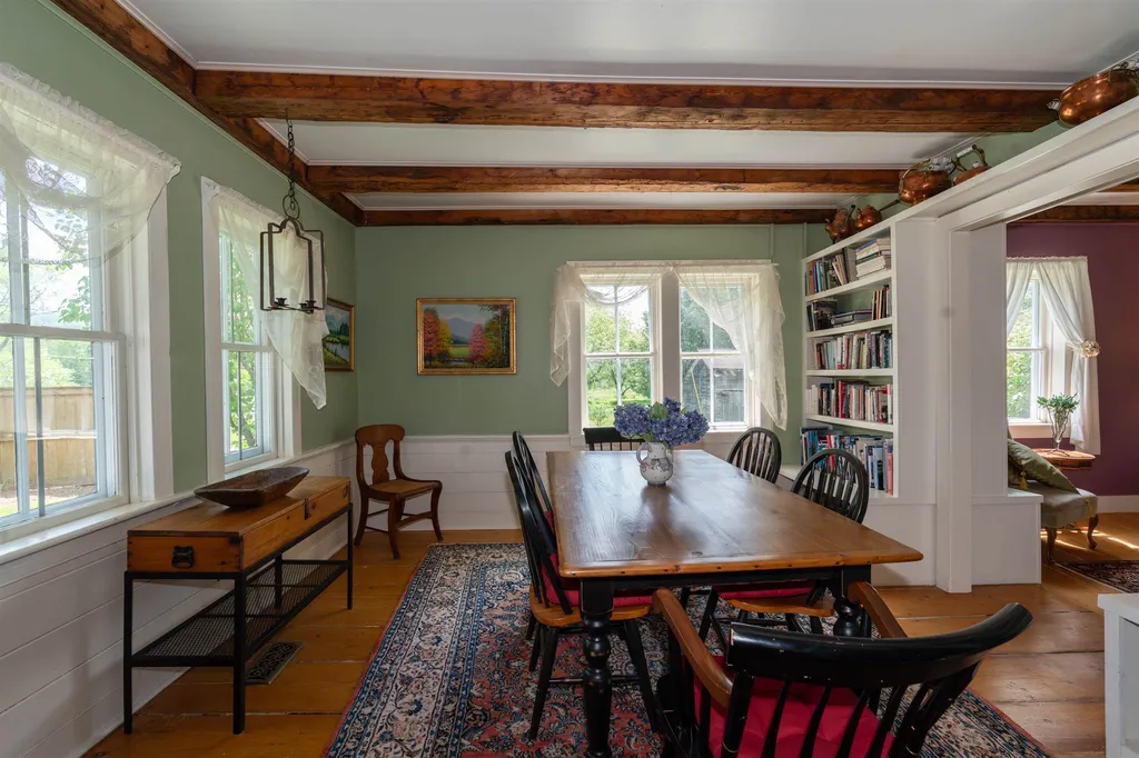 1011 Stagecoach Road Stowe VT 05672