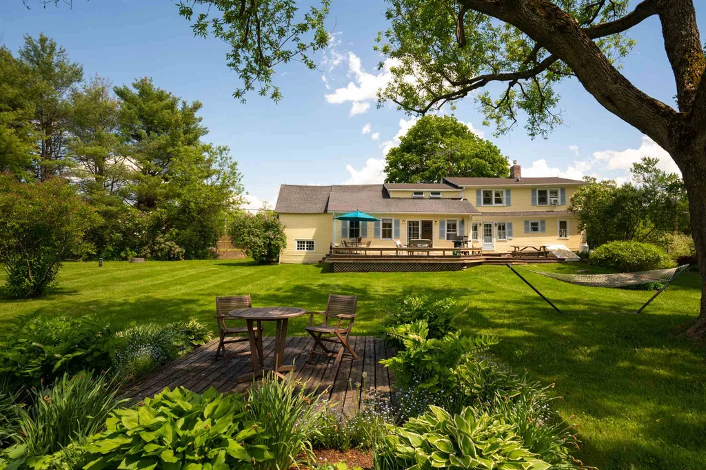 1011 Stagecoach Road Stowe VT 05672