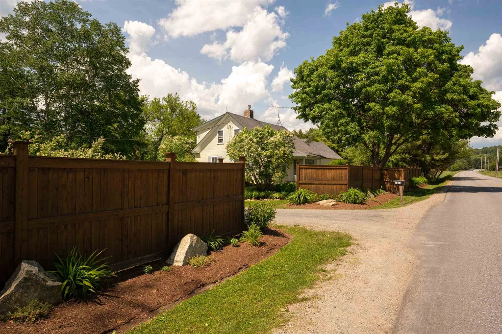 1011 Stagecoach Road Stowe VT 05672