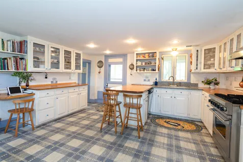 1011 Stagecoach Road Stowe VT 05672
