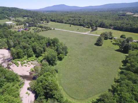1011 Stagecoach Road Stowe VT 05672