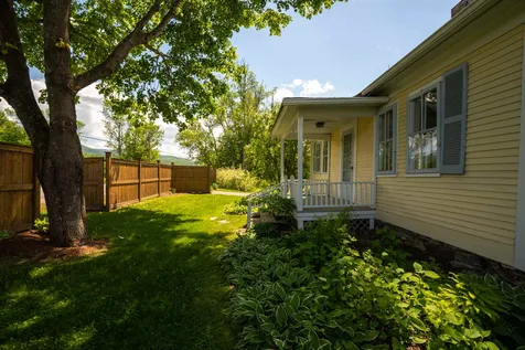 1011 Stagecoach Road Stowe VT 05672