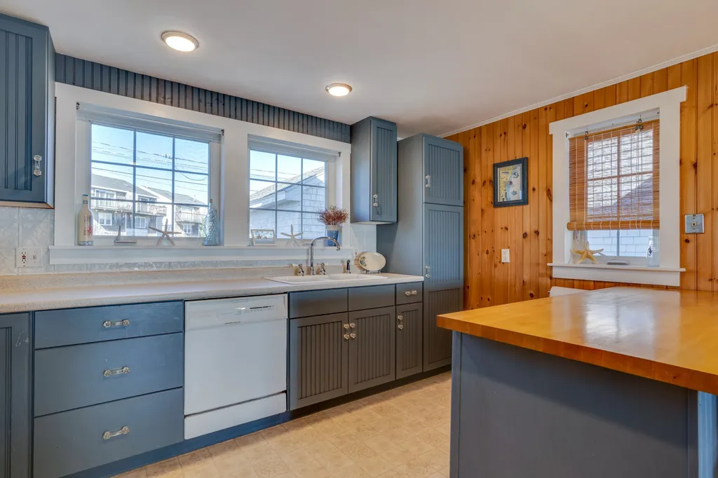 39 Harbor Road Hampton NH 03842