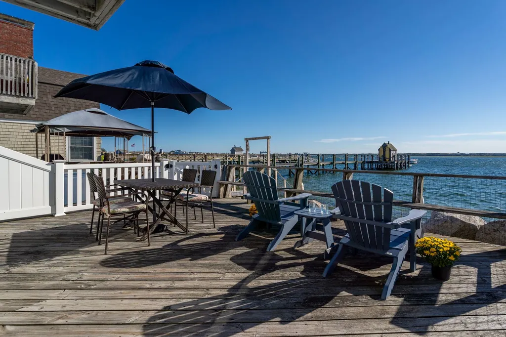 39 Harbor Road Hampton NH 03842