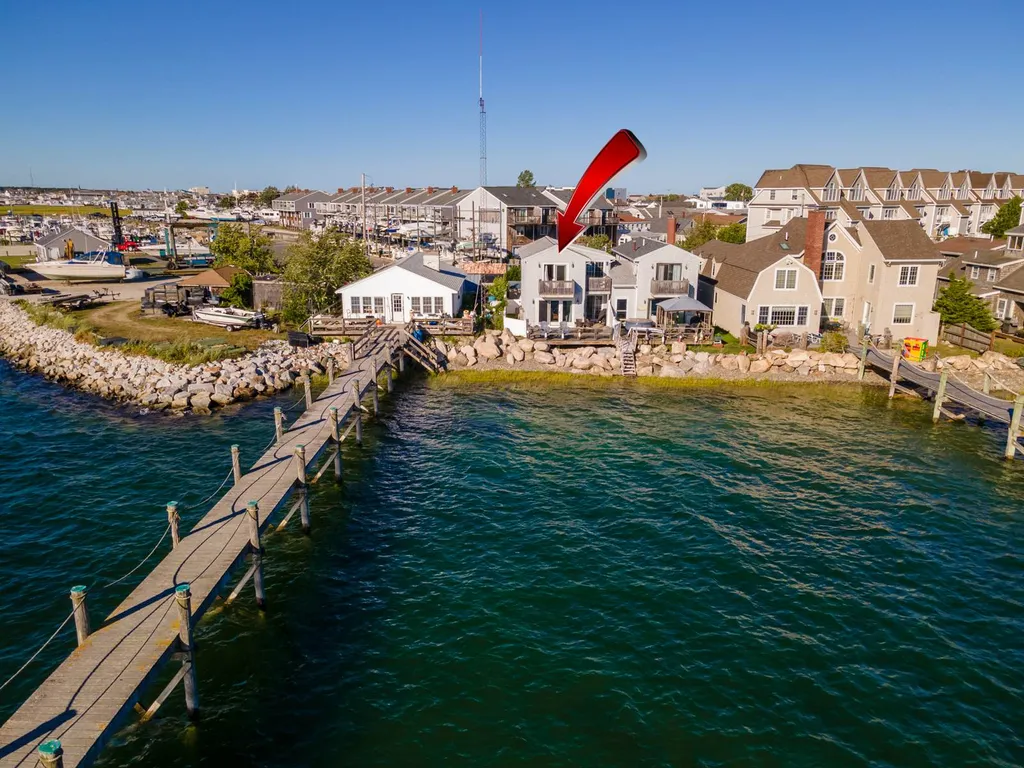 39 Harbor Road Hampton NH 03842