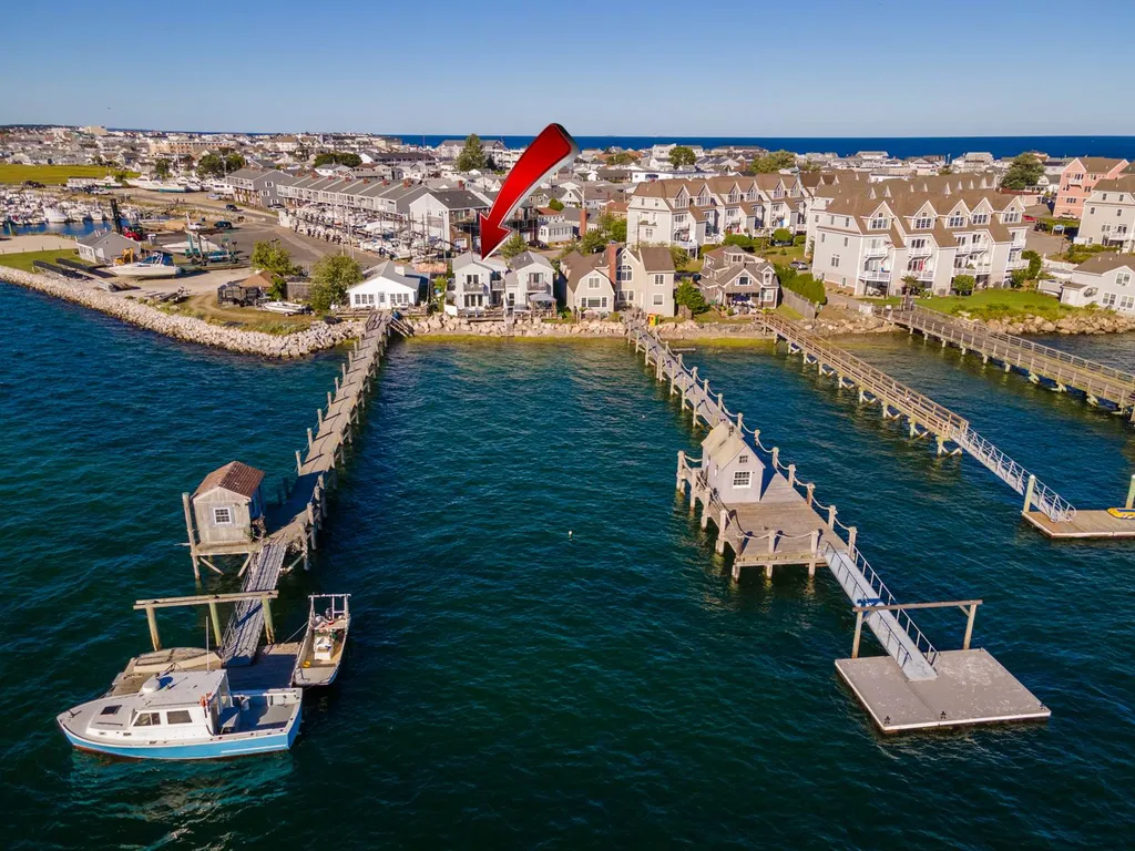 39 Harbor Road Hampton NH 03842