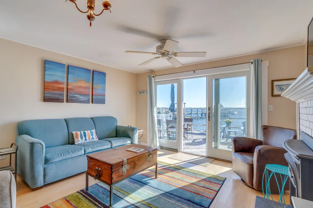 39 Harbor Road Hampton NH 03842