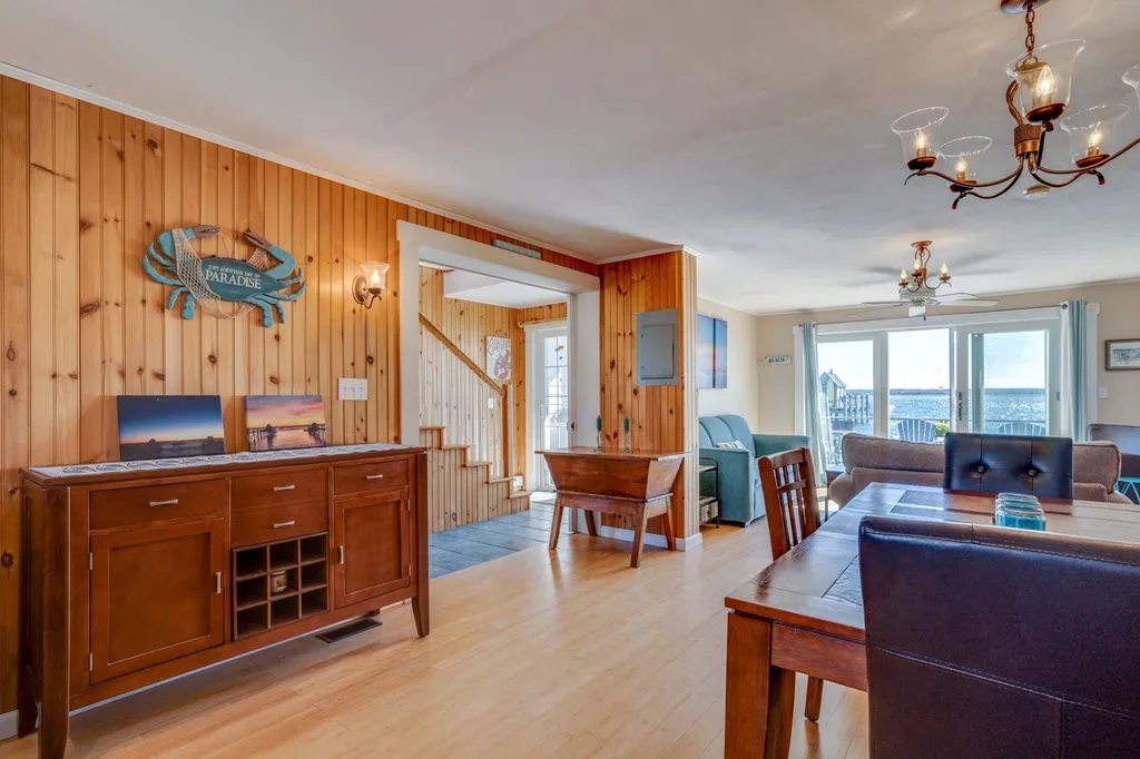 39 Harbor Road Hampton NH 03842