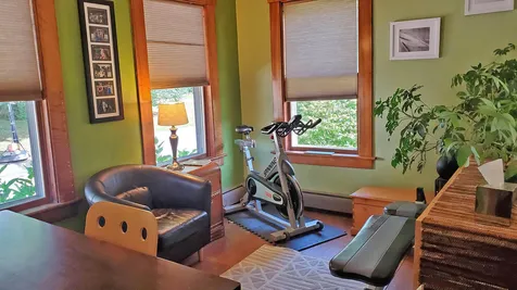 16 Willow Street Brattleboro VT 05301