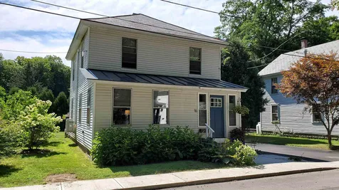 16 Willow Street Brattleboro VT 05301