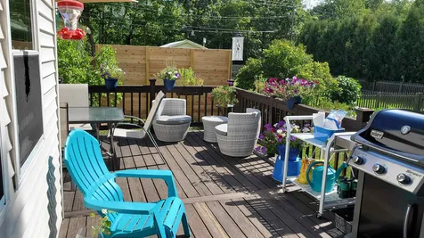 16 Willow Street Brattleboro VT 05301