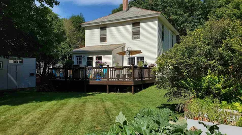 16 Willow Street Brattleboro VT 05301