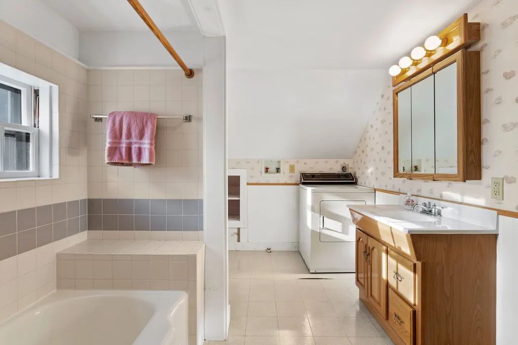 154 Washington Road Rye NH 03870