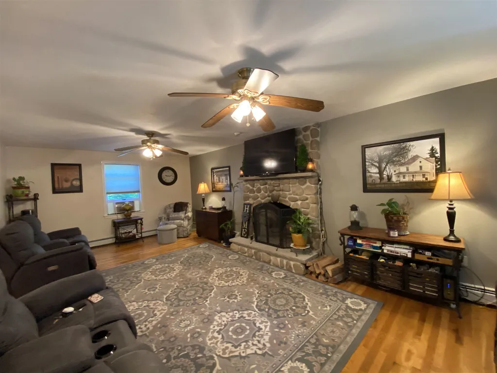 56 Bow Lake Estates Road Strafford NH 03884