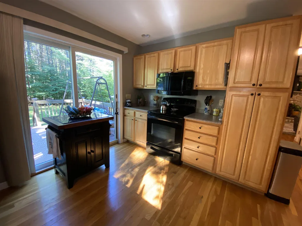 56 Bow Lake Estates Road Strafford NH 03884