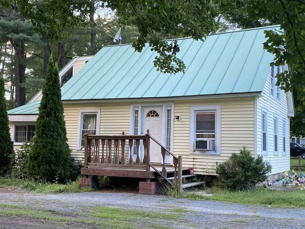 108 Old Church Road Claremont NH 03743