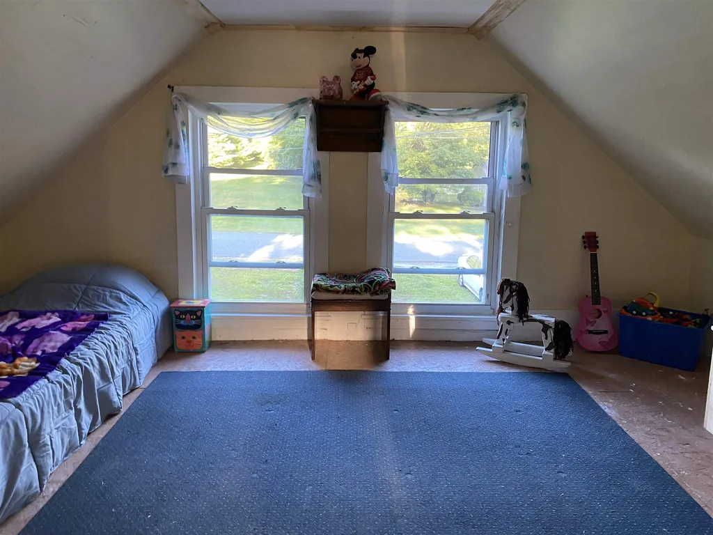 108 Old Church Road Claremont NH 03743