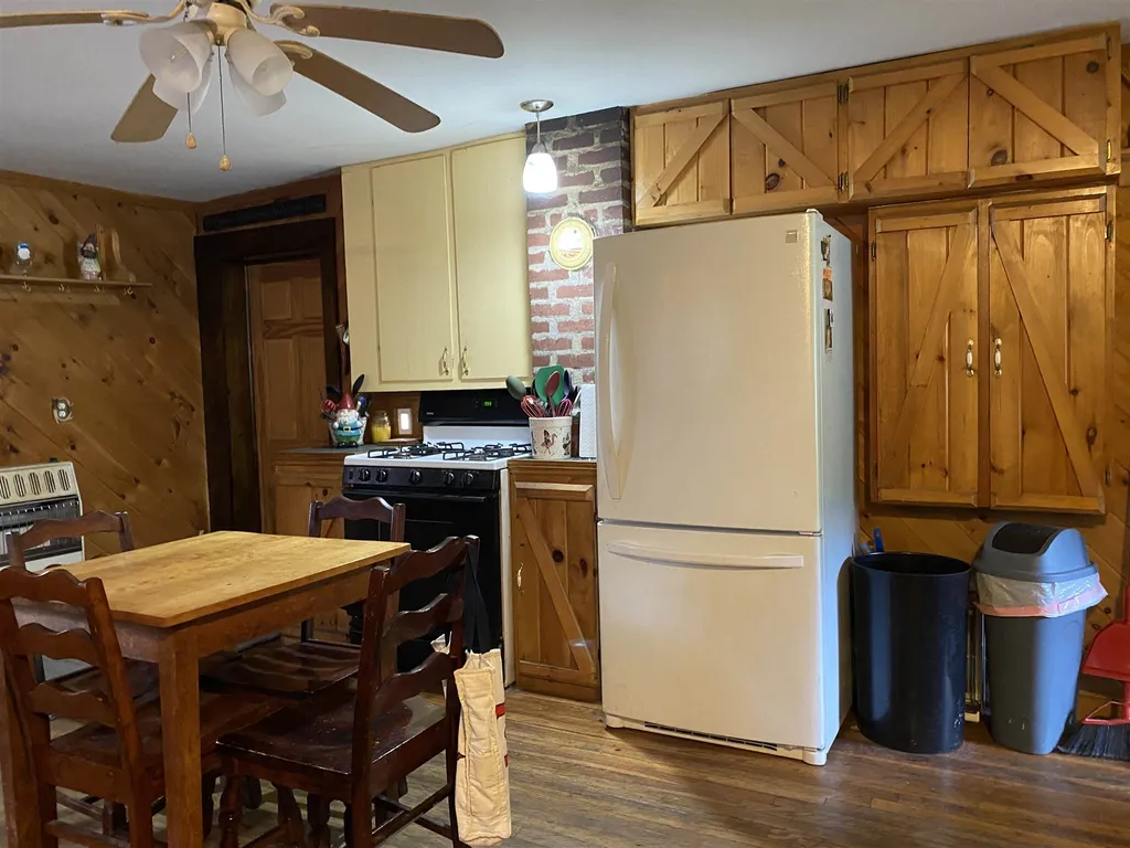 108 Old Church Road Claremont NH 03743