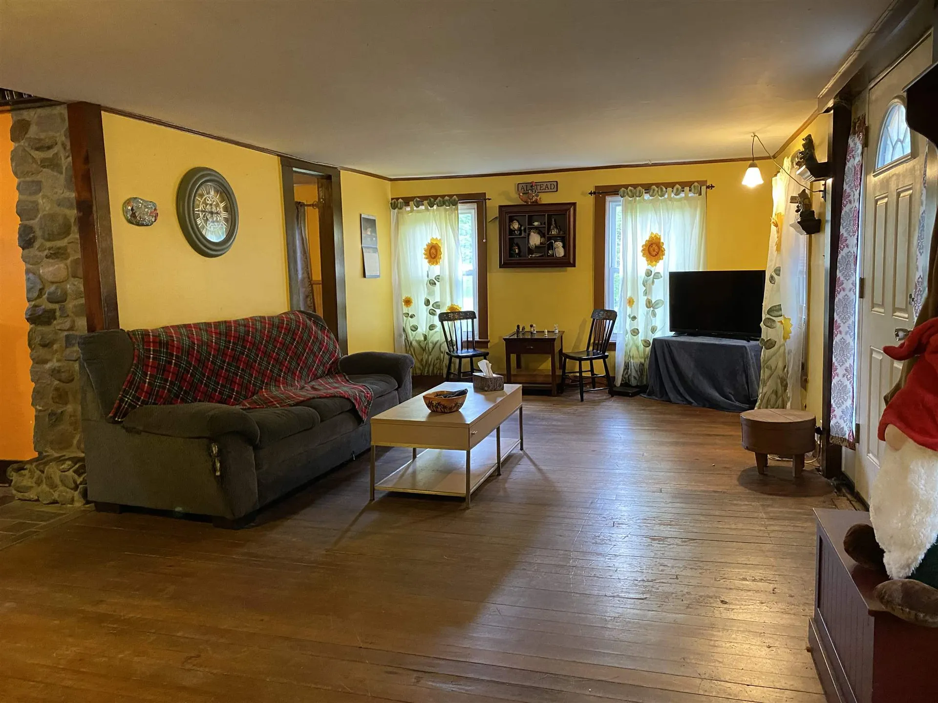 108 Old Church Road Claremont NH 03743