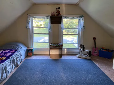 108 Old Church Road Claremont NH 03743