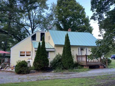 108 Old Church Road Claremont NH 03743