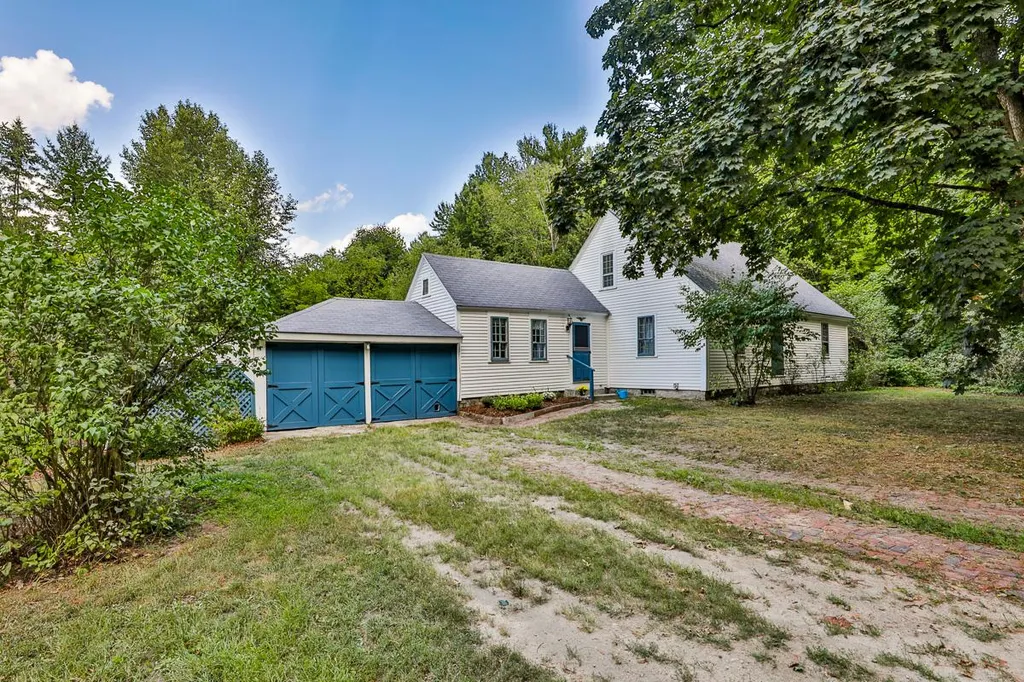 30 Thornton Road West Merrimack NH 03054