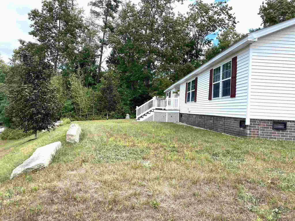 4 Tumbleweed Drive Rochester NH 03867