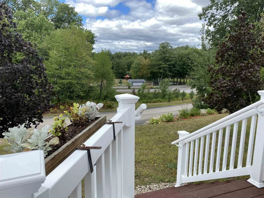 4 Tumbleweed Drive Rochester NH 03867
