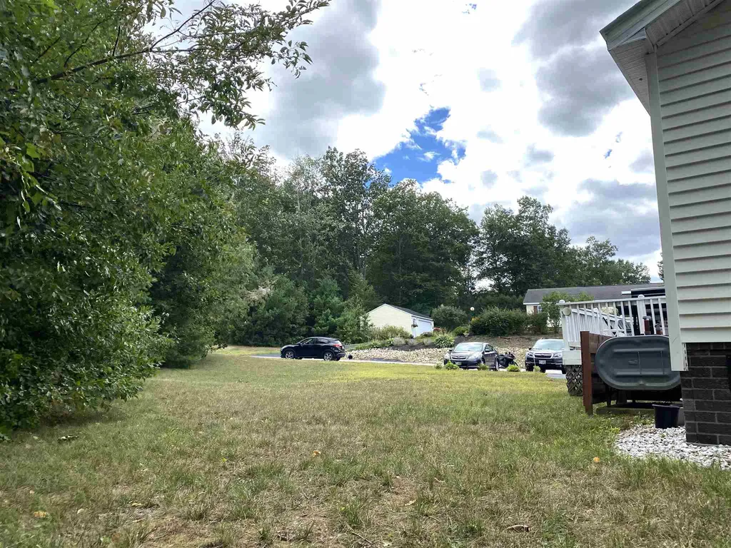 4 Tumbleweed Drive Rochester NH 03867